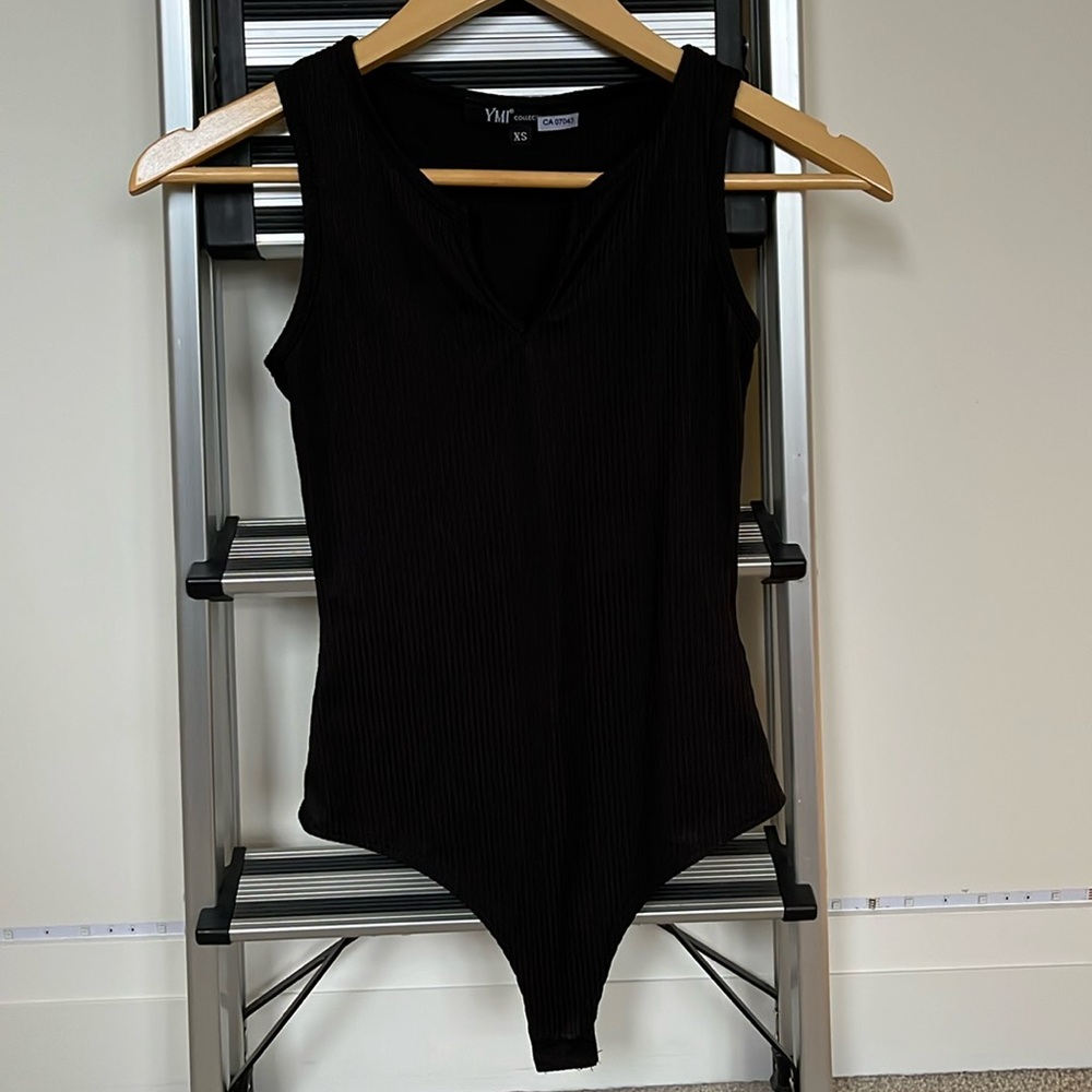 YMI Collection women’s black bodysuit top - size XS